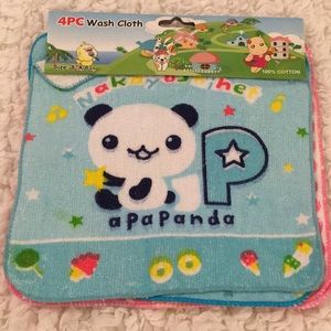 SET of 4 Cute Wash Cloths (b)